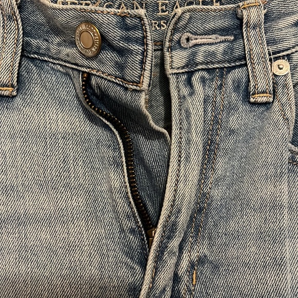 American Eagle Mom Jeans! - Picture 6 of 13